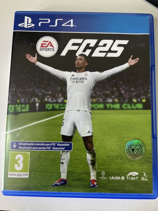 PlayStation 4 500GB .