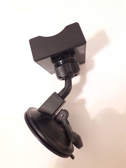 Varios suportes para smartphone no carro desde 3€