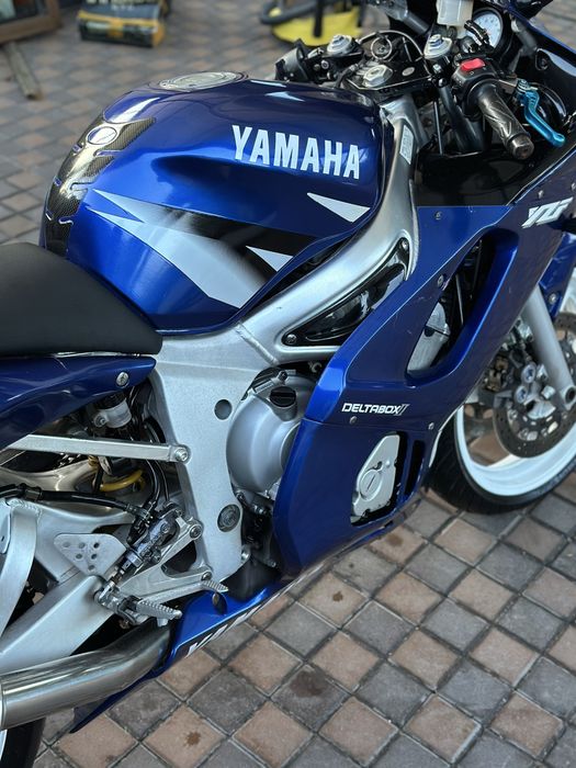 Yamaha R6 YZF 2004