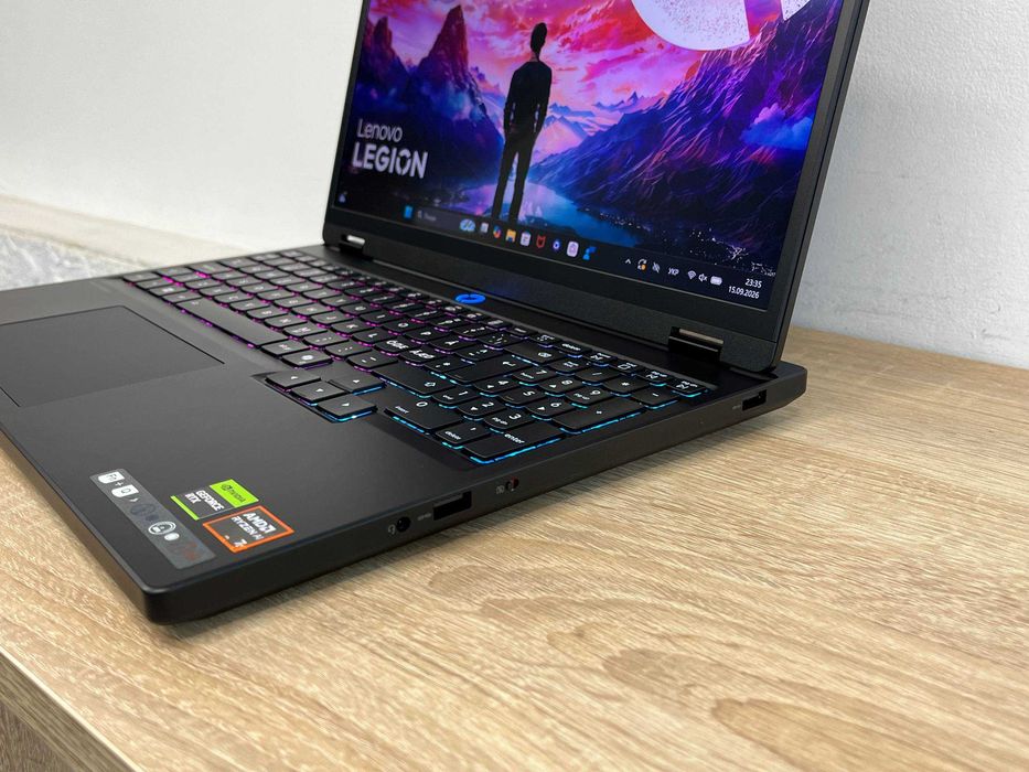 Lenovo legion 5 15.6"2.5K OLED 165Hz/Ryzen AI 7-350/RTX5070 8GB 115W/24DDR5/SSD1TB/65год напрацюваня/15AKP10/Ігровий ноутбук, гарантія-3міс/легіон/rog