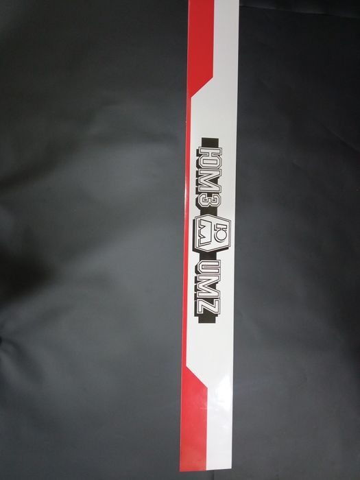 Наклейки на трактор ЮМЗ лобовое солнцезащитная полоса