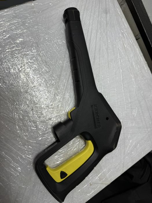 Продам шланг , пістолет та пінник до мийки Karcher K2 K3 K4
