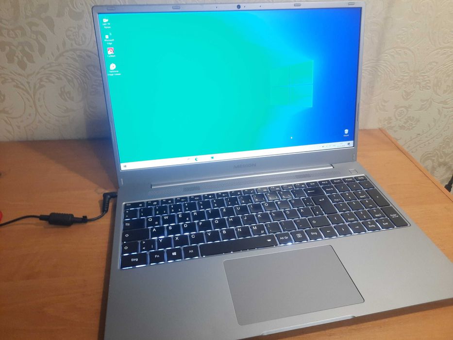 классный ноутбук 2021 года, игровой, быстрый, SSD