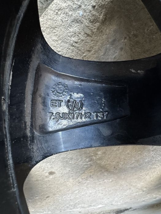 Диски 5/120R17 ЦО72,6 7.5J ЕТ34 BMW Opel Insignia Vivaro Primastar WV T5 T6 Rault Traffic