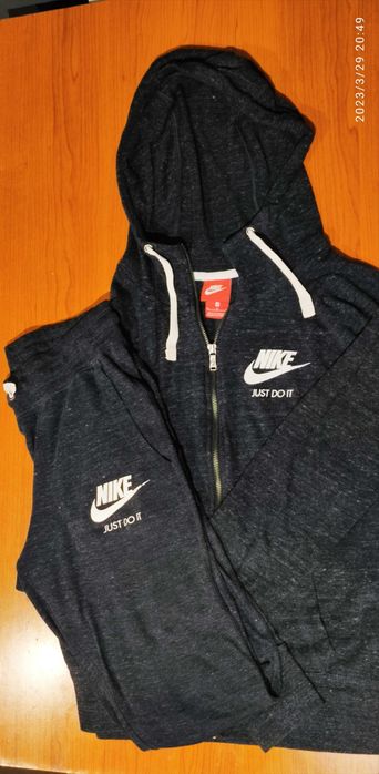 Nike - czarny komplet dresowy -rozm. M