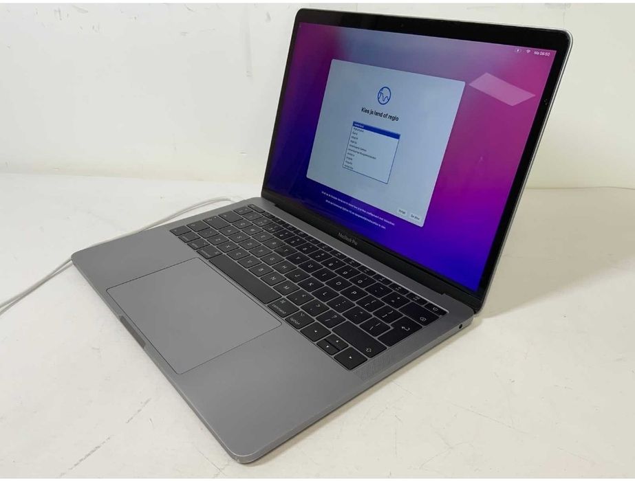 Macbook Pro 13" I5 16 Gb RAM 256 SSD