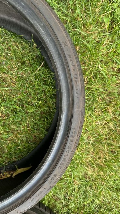 Tracmax opony letnie r20 235x30