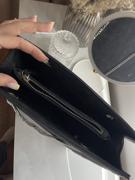 Torebka duża na ramię czarna CROPP