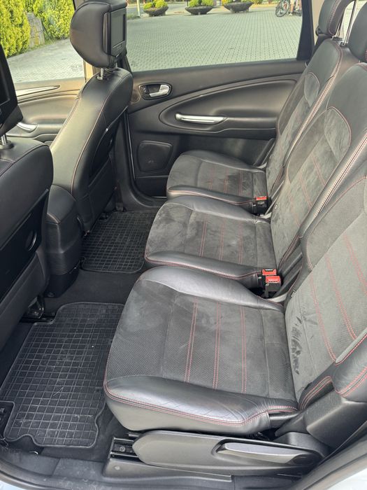 Ford S Max biała perła