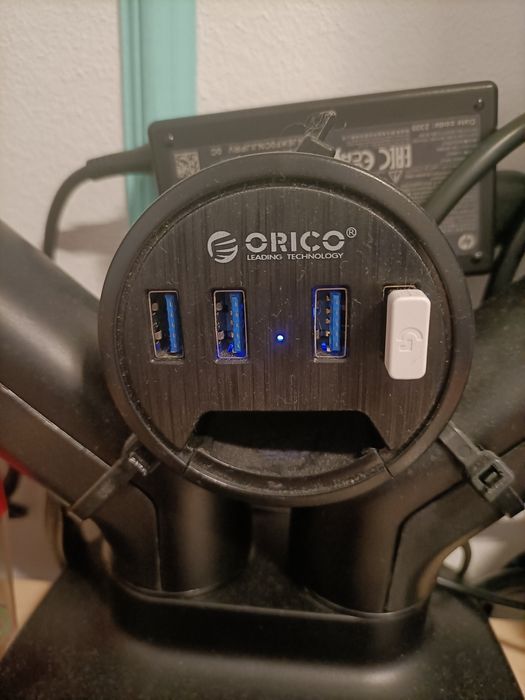Hub usb de encastre Orico