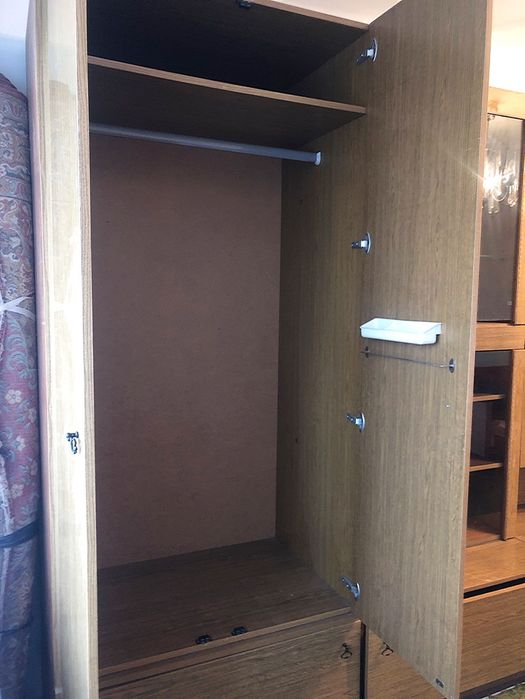 Продається Стінка