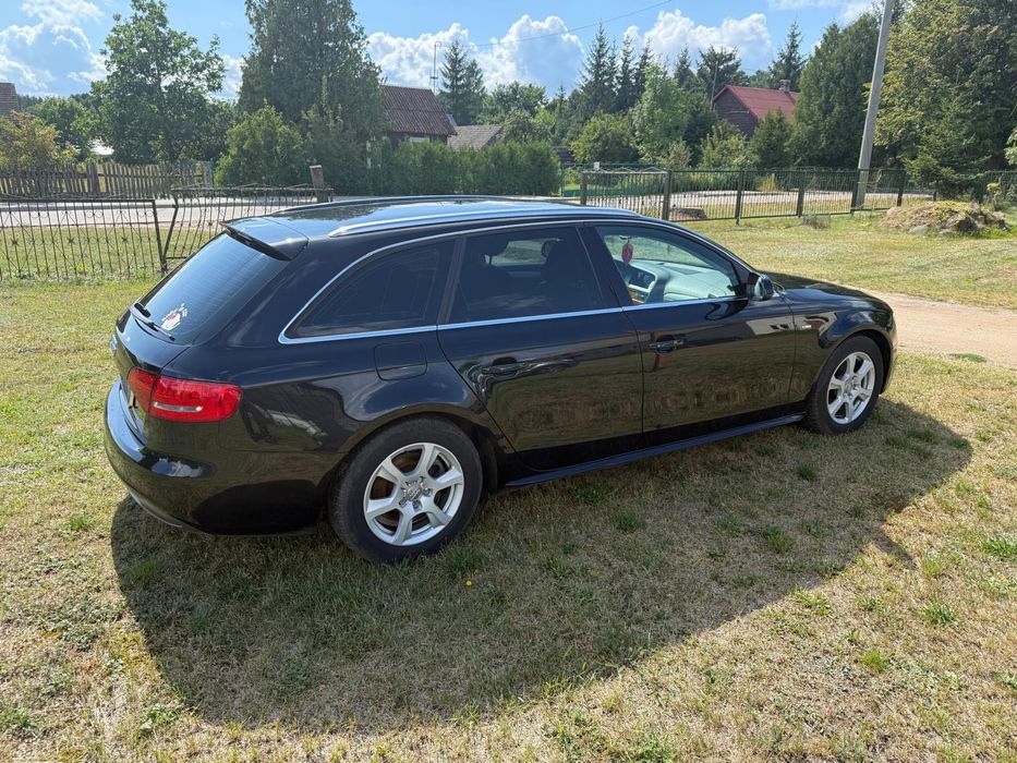 Audi a4 b8 2010r