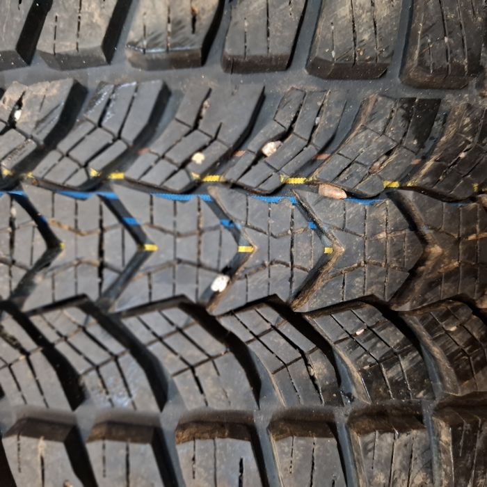 Komplet kół zimowych  17r 225/45