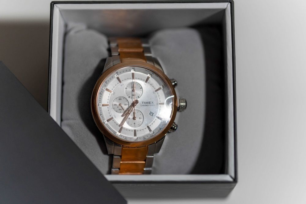 Чоловічий годинник Timex Chronograph TW000Y406