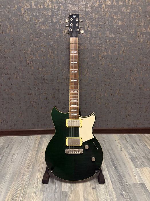 Електрогітара Yamaha REVSTAR RS620 (Snake Eye Green)