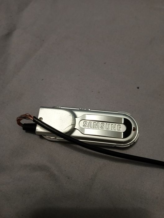 CD плеер Samsung MCD-CP550.