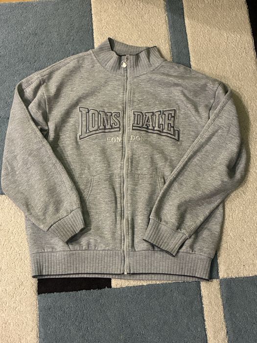 Фліска Lonsdale london