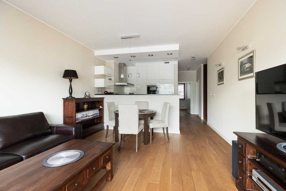 OSTOJA WILANÓW, 3-pokoje ul. Hlonda 2C garaż