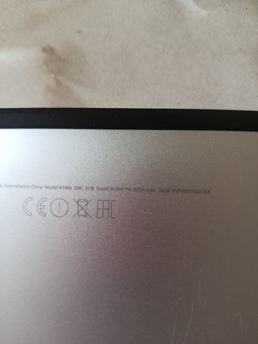 MacBook air a1466 2017 EMC 3178 на запчасти
