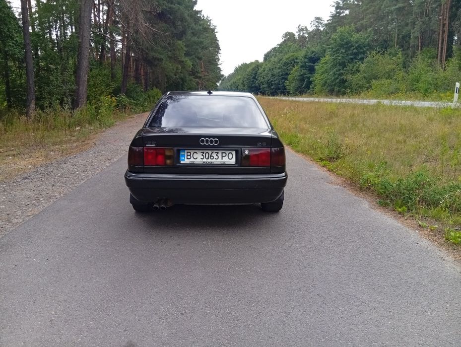 Продам Аудi  100 с4
