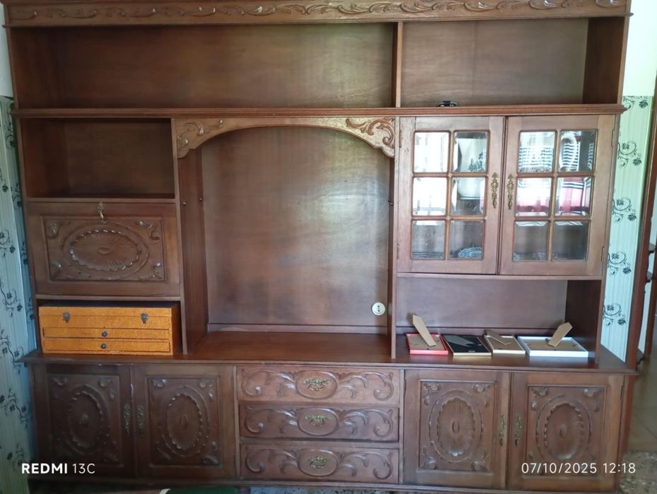 Móvel sala antigo
