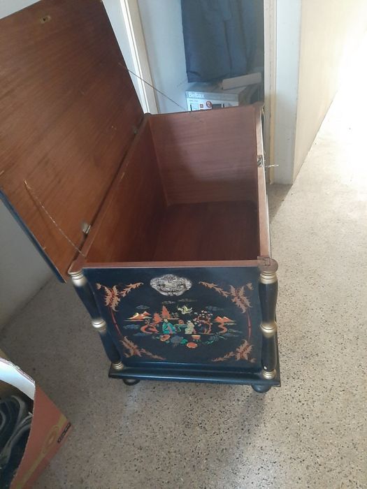 Malote com motivos de macau