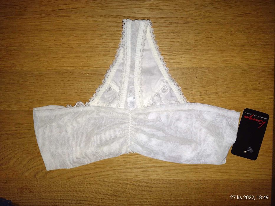 Figi damskie stringi r. S , Kinga, nowe