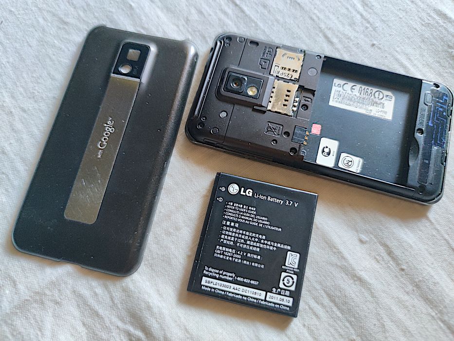 LG Optimus 2X смартфон P990 HDMI первый флагман легенда