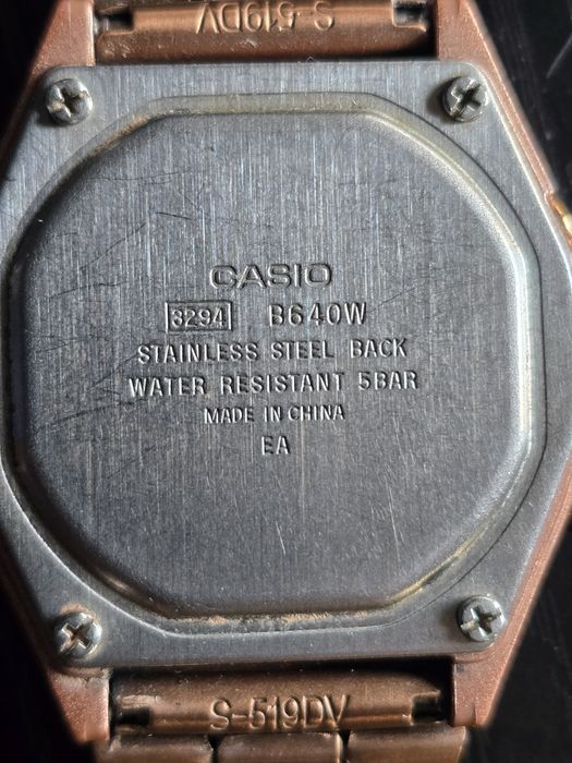 Relógio casio B640wc Rose Gold por 29 euros
