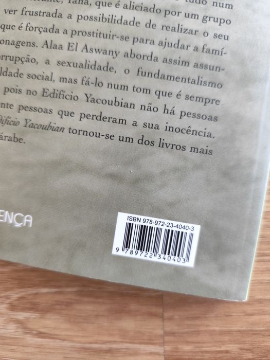 Os pequenos mundos do edifício Yacoubian