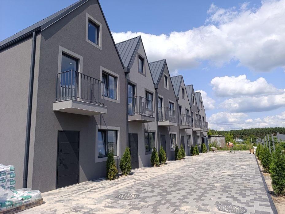 Краща  пропозиції!!Продаж 3-поверхового Таунхауса, с. Білогородка

Про