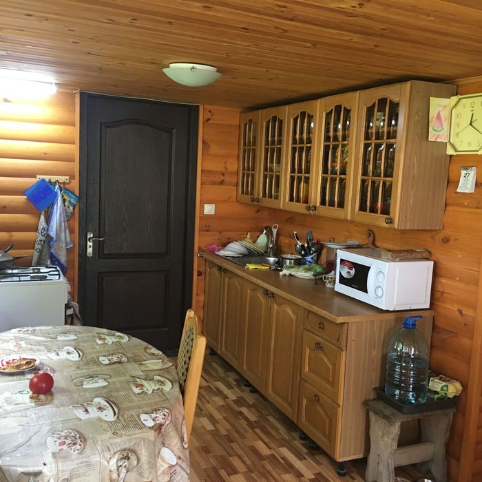 Продається будинок 40 хв від Київа, розвінена інфраструктура.