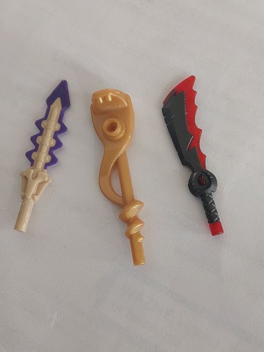 Lego bronie ninjago