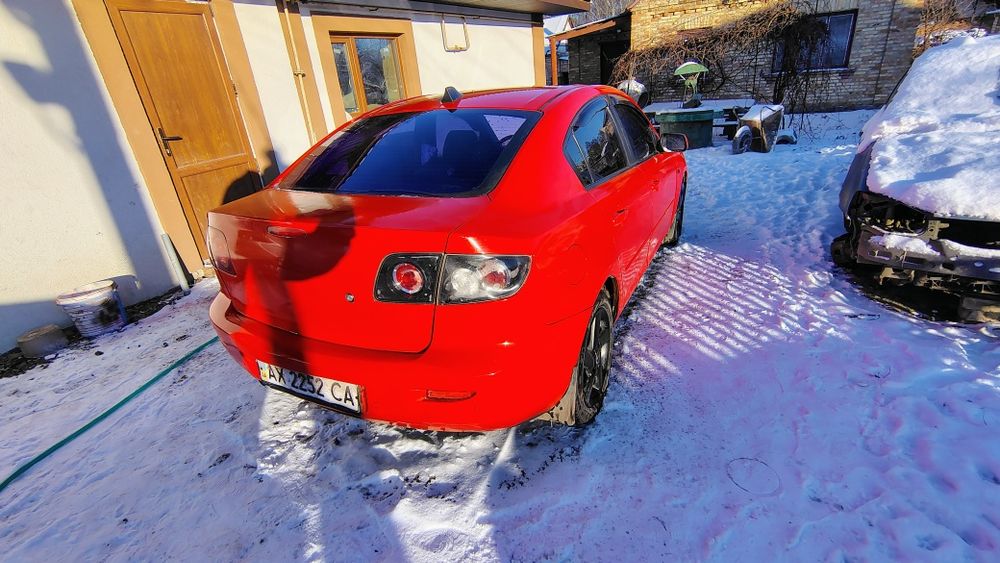 Мазда 3.Автомат  2л. Бензин