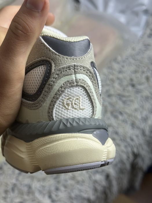 Asics gel nyc bez sznurowek