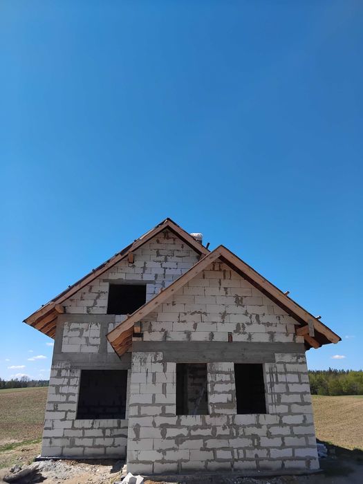 Sprzedam dom w stanie surowym otwartym o powierzchni 90 m2