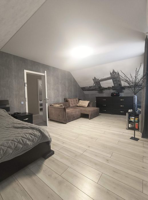 Дім у який хочеться повертатися. Продам будинок майже в центрі міста.