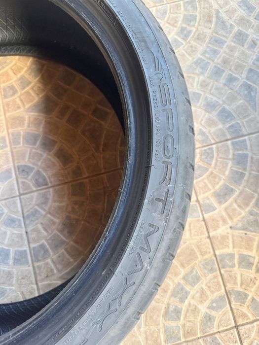 Pneu para jante 19 DUNLOP 225/40/19