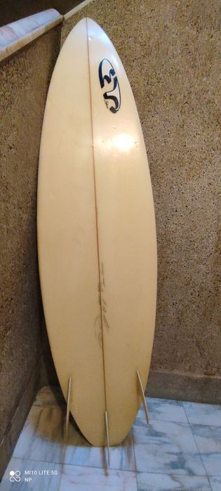 Prancha de surf Energia Tropical 6'3 + Capa