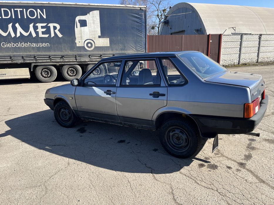 Продам ваз 21099