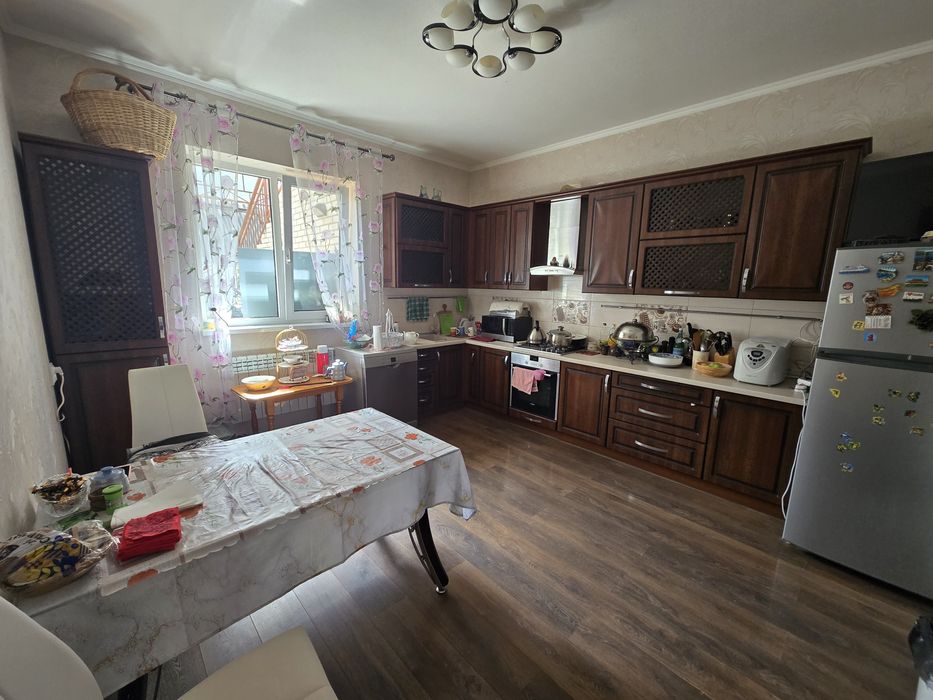 Продам будинок Мала Данилівка , 175 м² , 30 соток