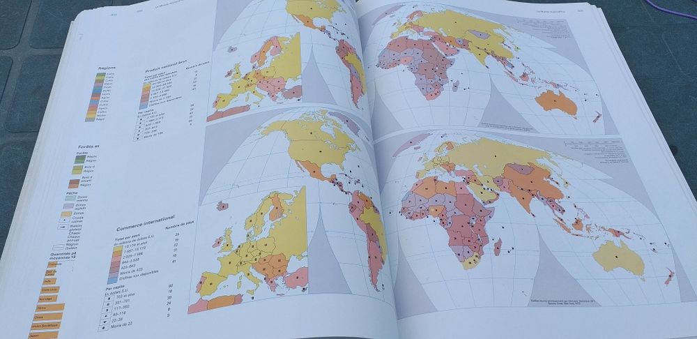 Atlas Universalis , Encyclopedia Universalis -France