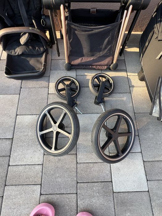 Wózek Cybex czarny/rose gold