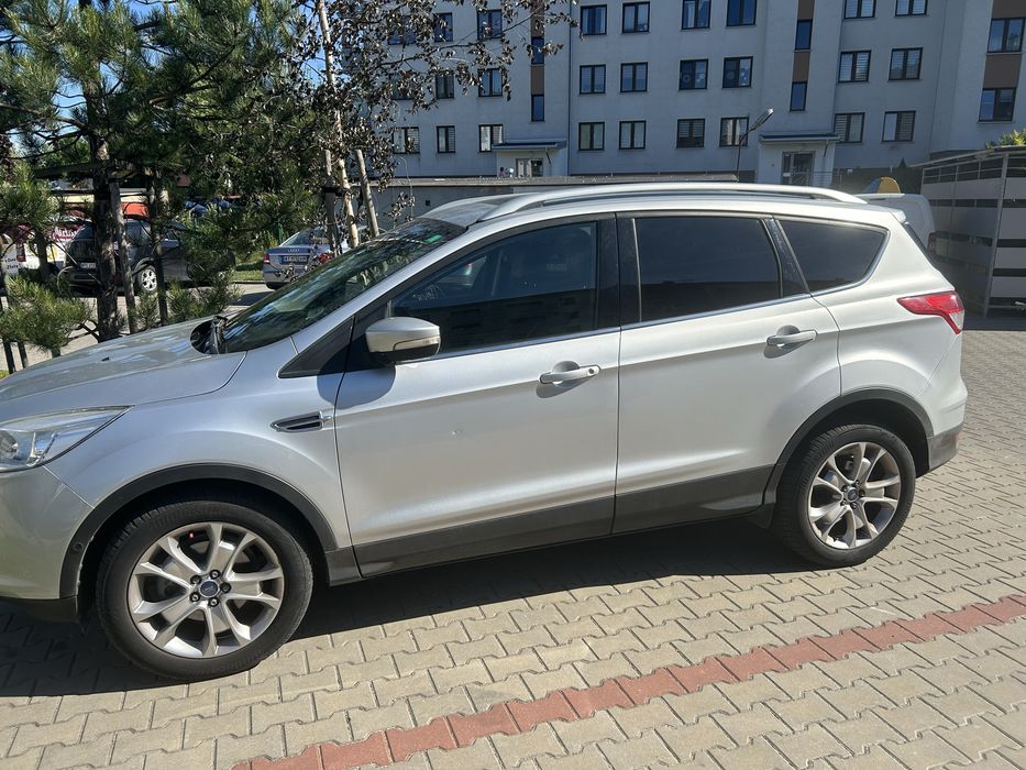 Ford Kuga 2013 r