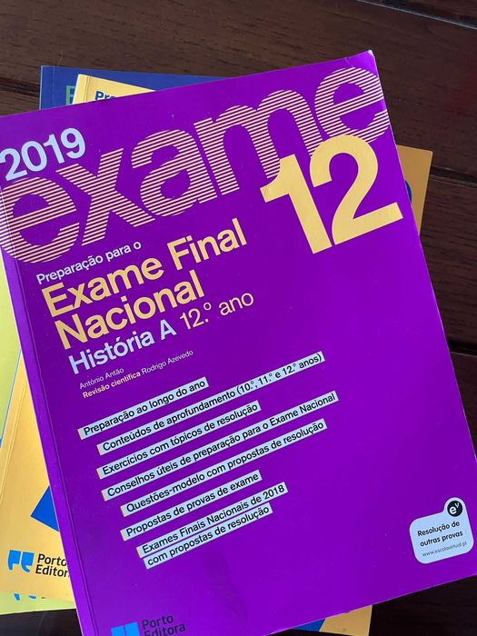 Livro de preparação para o Exame Final Nacional- Historia A