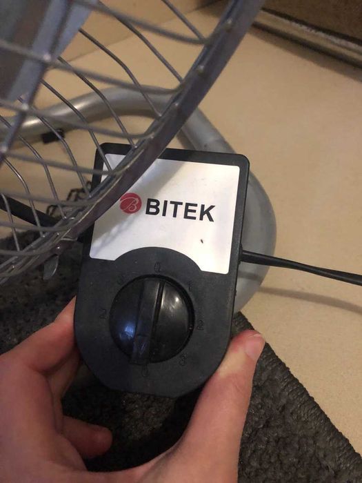 Професійний вентилятор с металевими лопатями Вітек