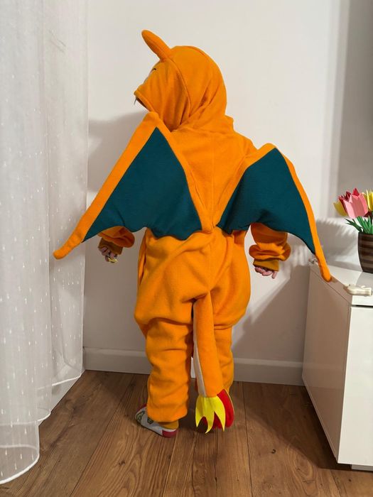 Sprzedam kostium  Pokemon Charizard