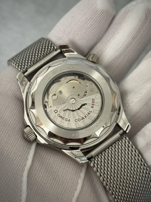 Чоловічий годинник Omega Seamaster. Мужские часы Омега миланская петля