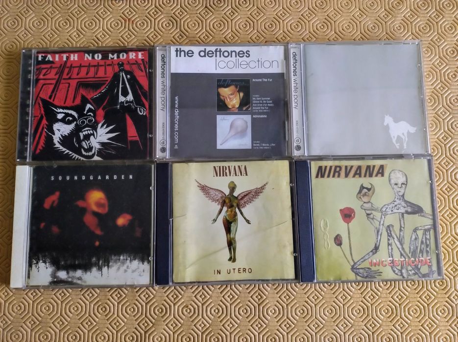 CDS Faith no More, Deftones, ABBA, Nirvana em ótimo estado
