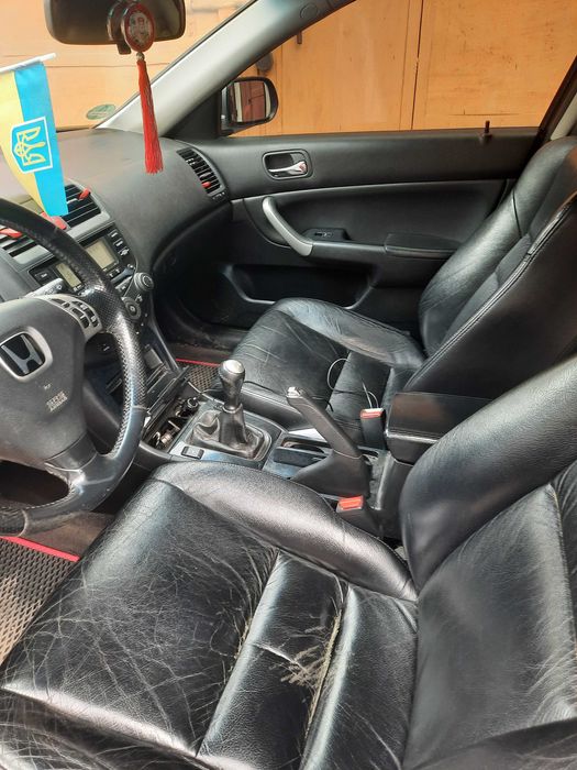 Продам Honda Accord Хонда Акорд 2004 дизель седан